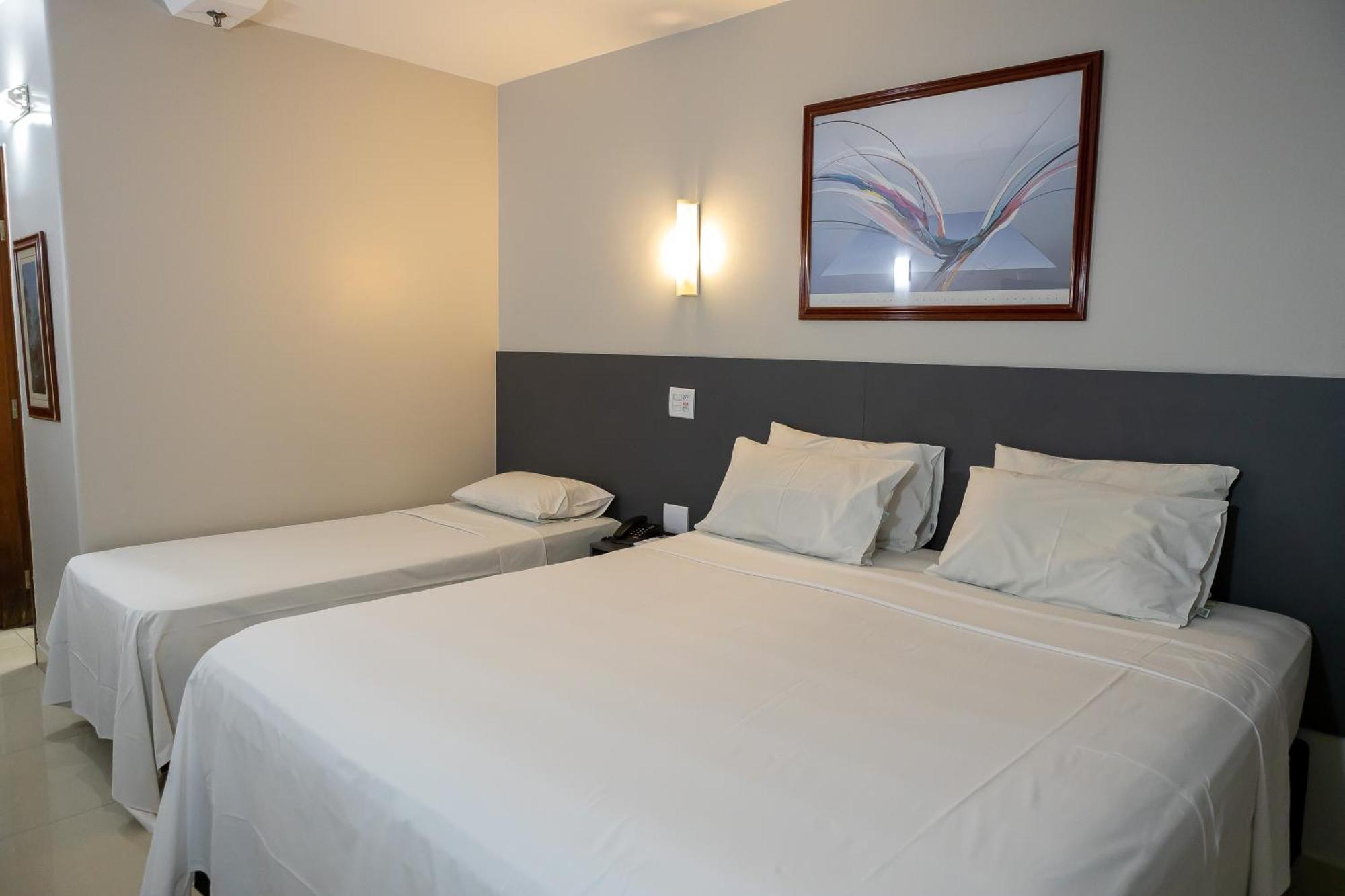 Allegro Hotel Goiânia Exteriör bild